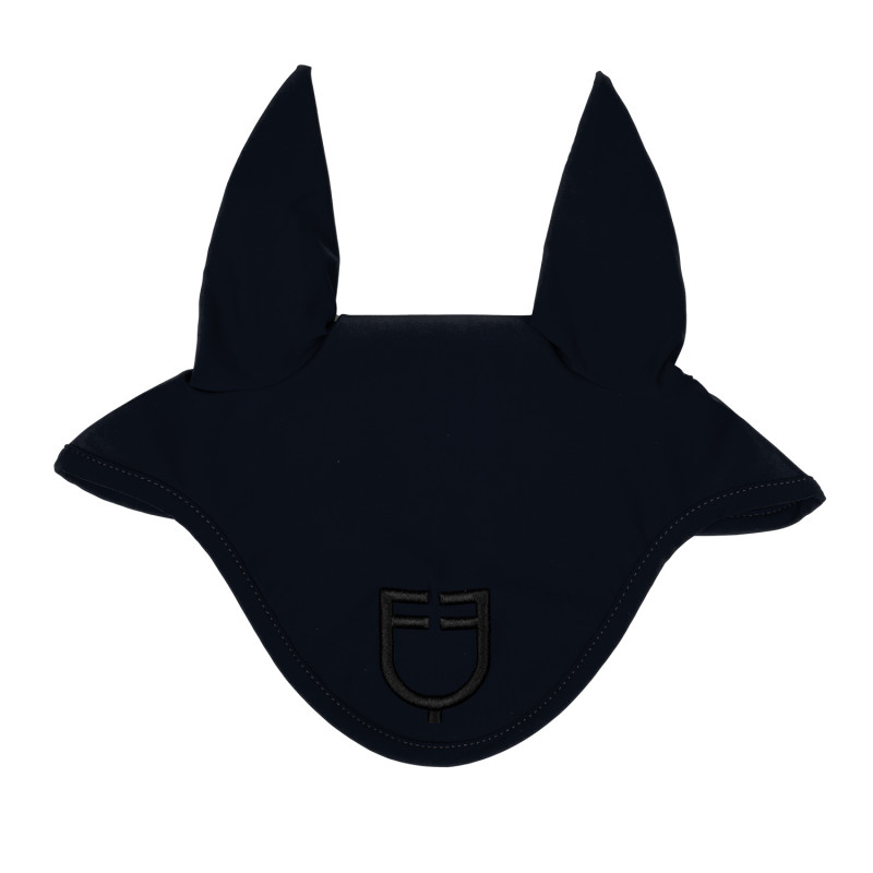 Fliegenhaube aus elastischem Funktionsmaterial