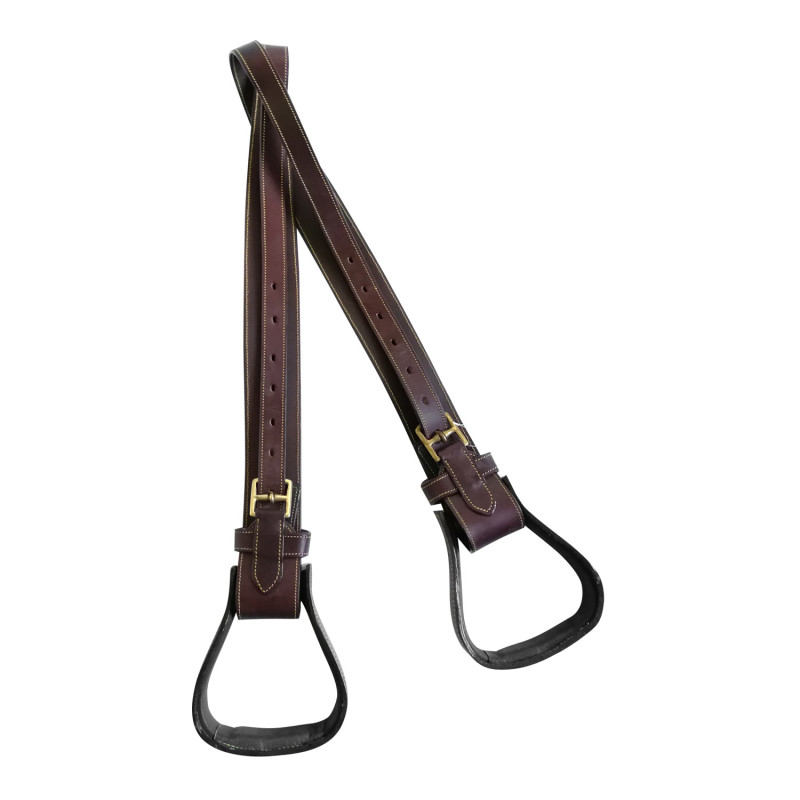 Fender mit Steigbügeln für australischen Sattel